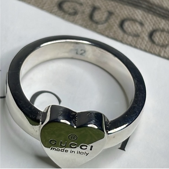 🔥❤️ TRADEMARK RING WITH HEART PENDANT - Picture 3 of 7